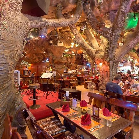 Tiger Inn Patong Екстер'єр фото