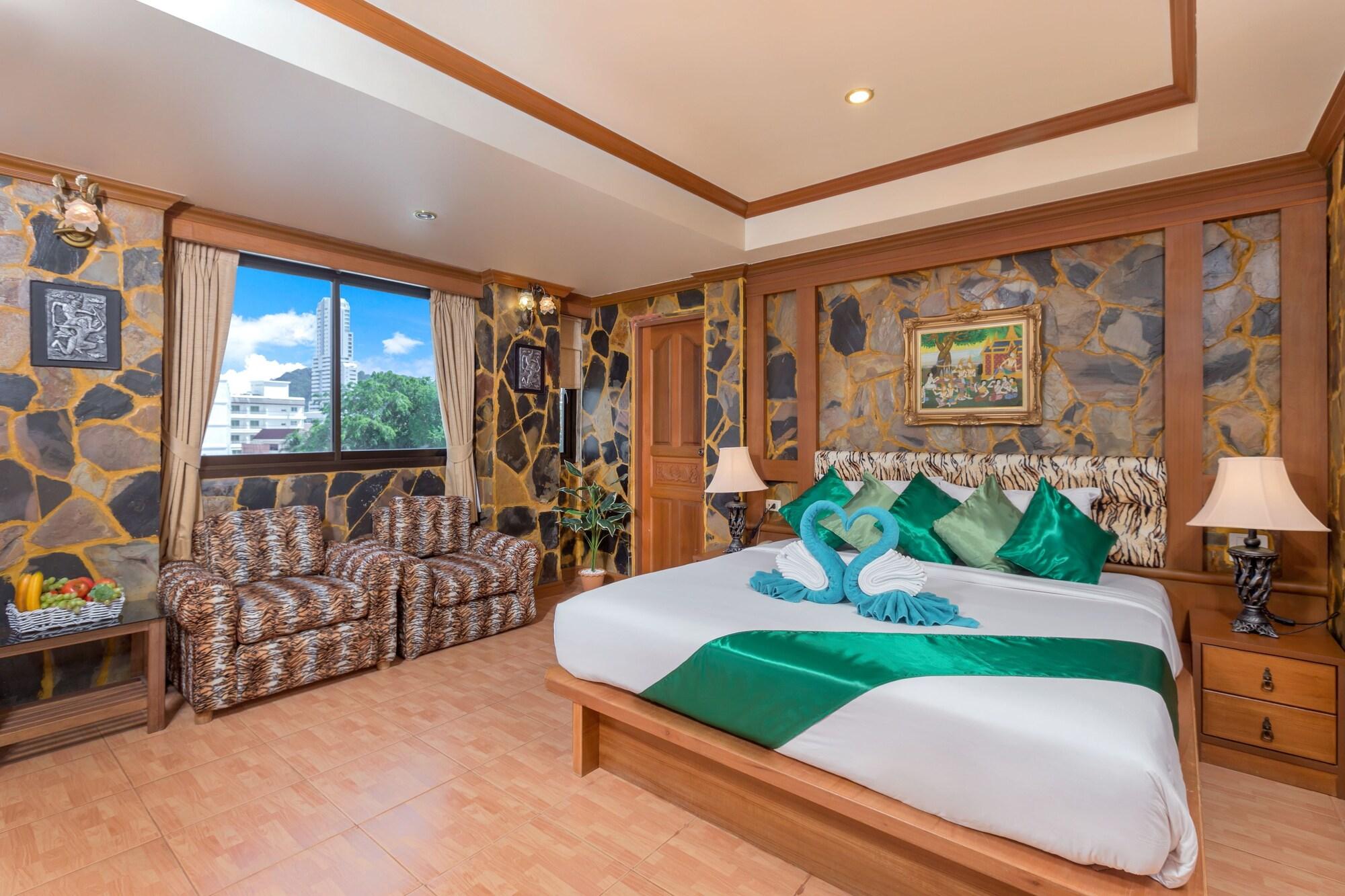 Tiger Inn Patong Екстер'єр фото